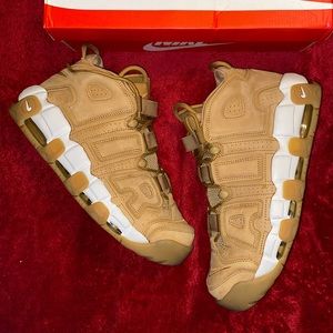 Nike Air More Uptempos
